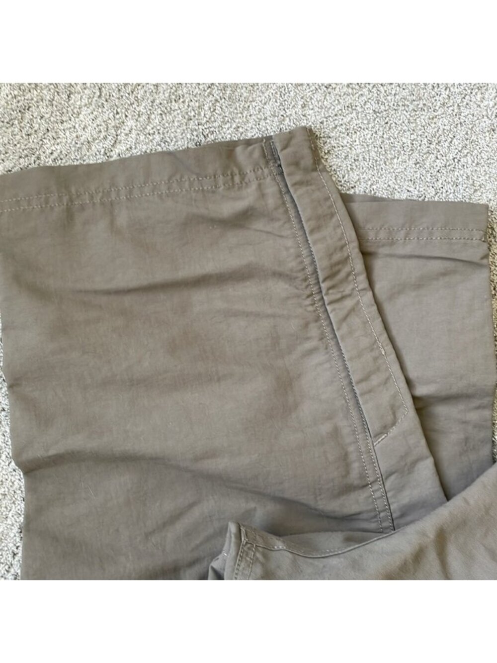 EC North Face Zip Off Hiking Pants - Taupe - Size XL - Picture 5 of 5